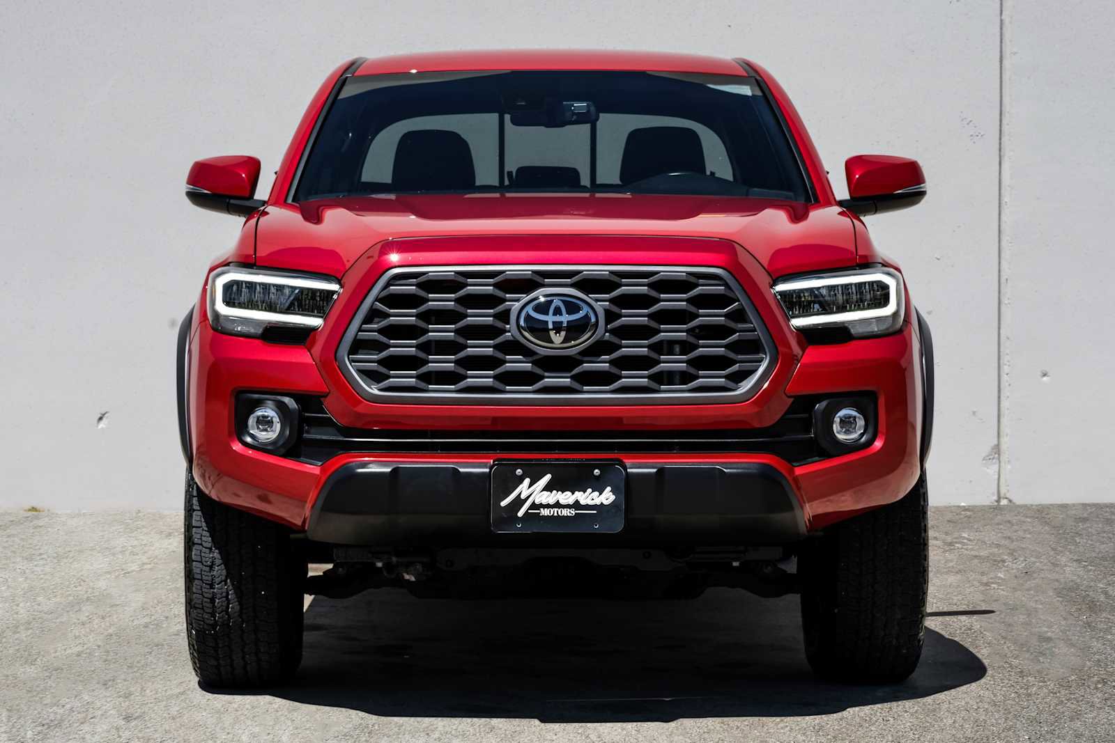 Used 2021 Toyota Tacoma TRD Off-Road AWD/4WD image 5
