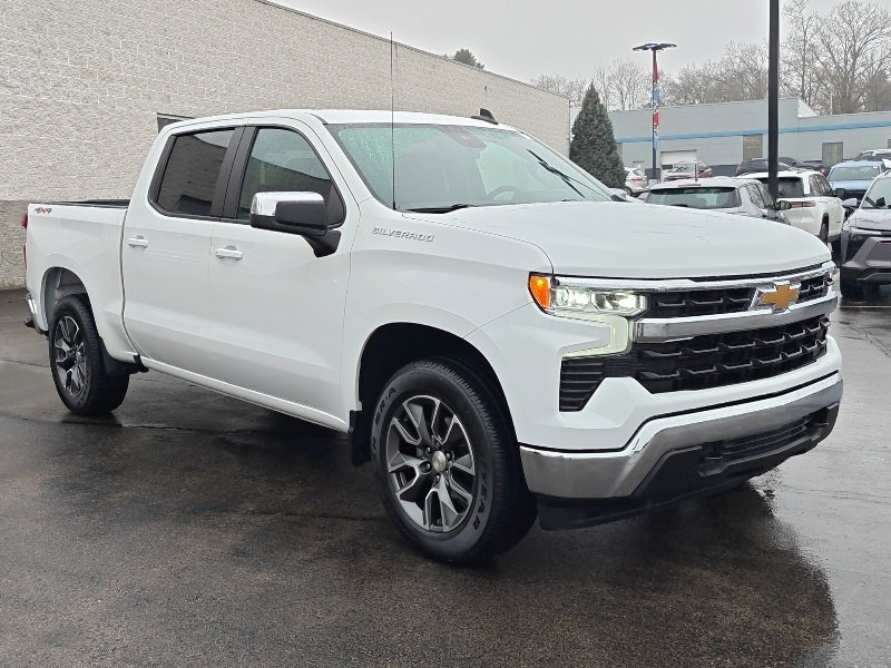 Used 2023 Chevrolet Silverado 1500 LT image 3