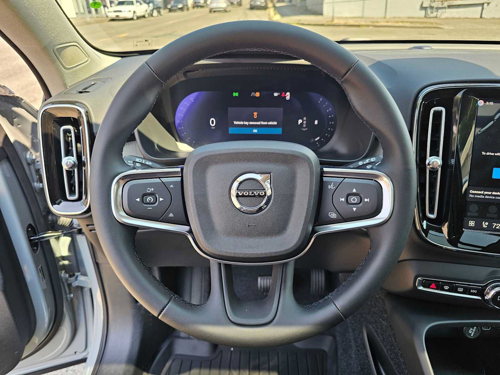 New 2026 Volvo XC40 B5 Plus w/ Protection Package Premier AWD/4WD image 25