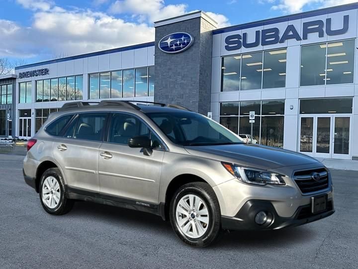 Used 2018 Subaru Outback 2.5i image 1