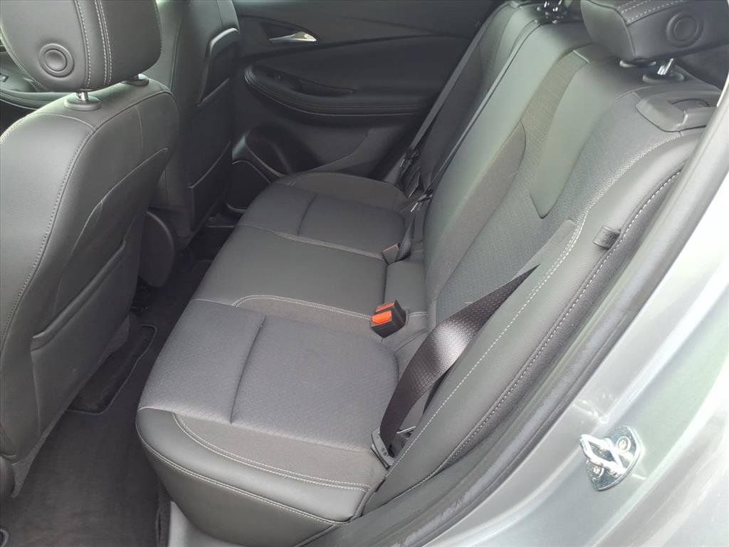 Used 2023 Buick Encore GX Preferred w/ Cold Weather Comfort Package FWD image 12