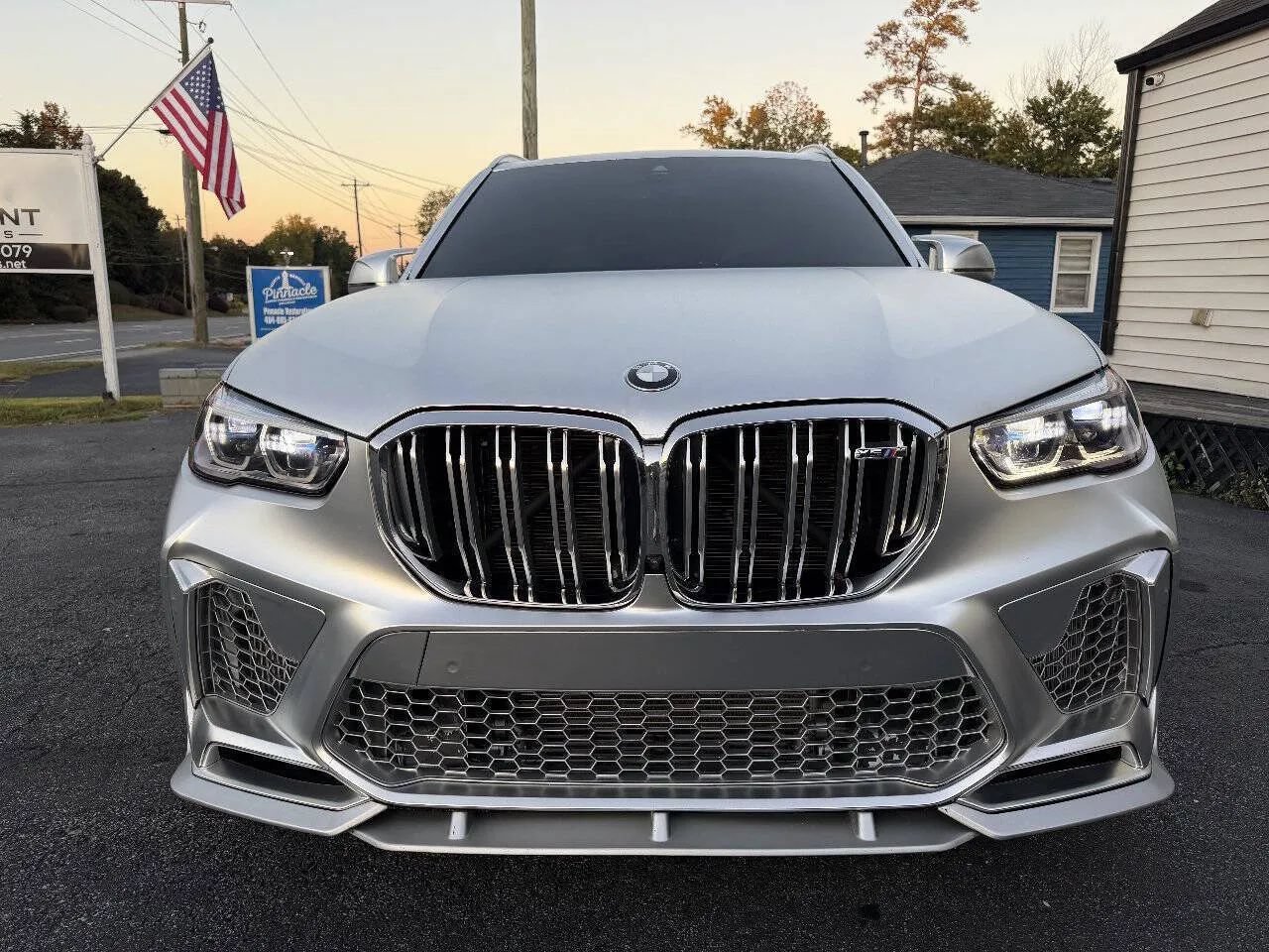 Used 2023 BMW X5 M w/ Executive Package AWD/4WD image 2