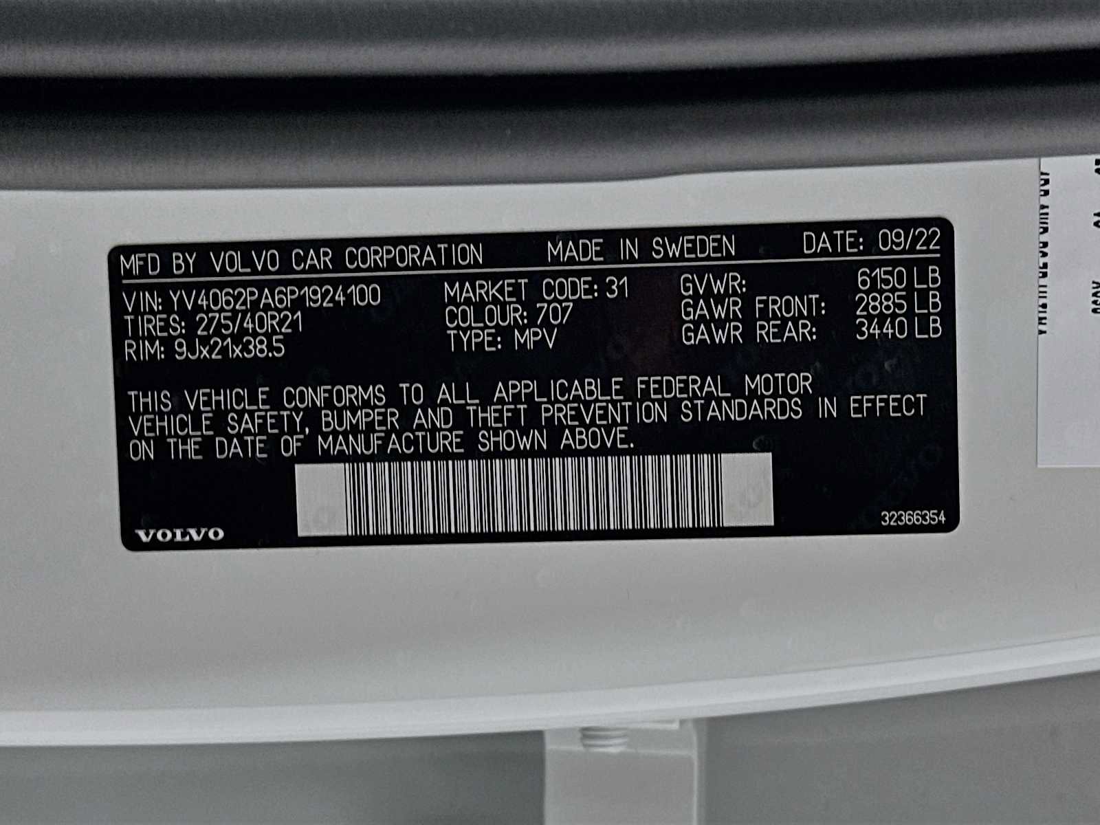 Certified 2023 Volvo XC90 B6 Ultimate image 32