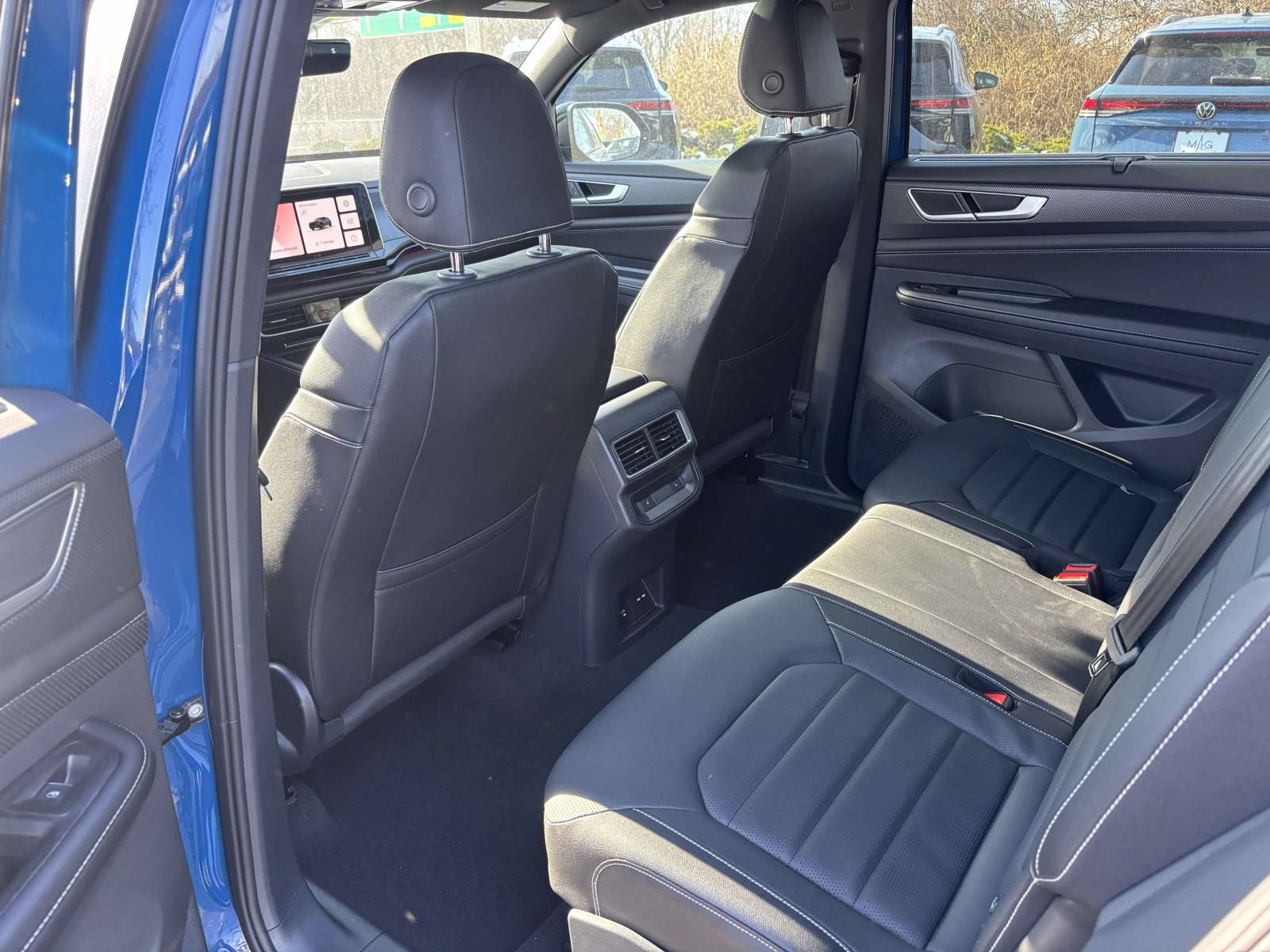 New 2026 Volkswagen Atlas Cross Sport SEL R-Line AWD/4WD image 27