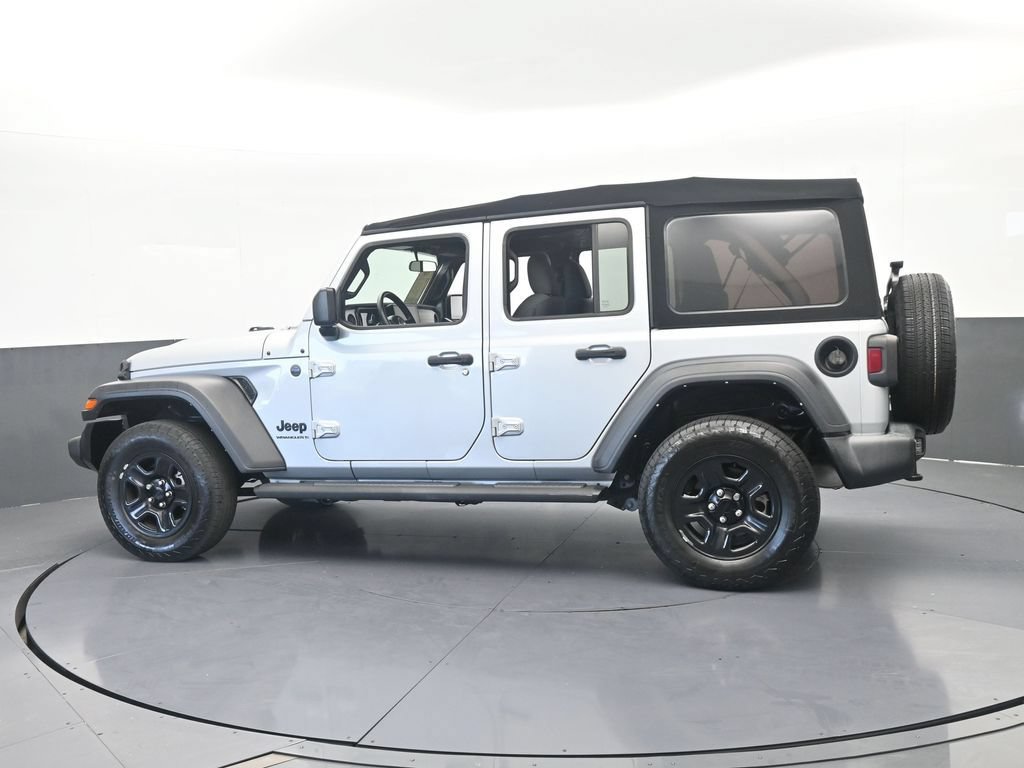 Used 2024 Jeep Wrangler Unlimited Sport AWD/4WD image 3