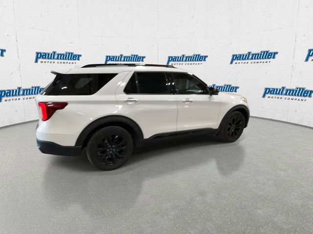 Certified 2020 Ford Explorer ST w/ Premium Technology Package AWD/4WD image 11
