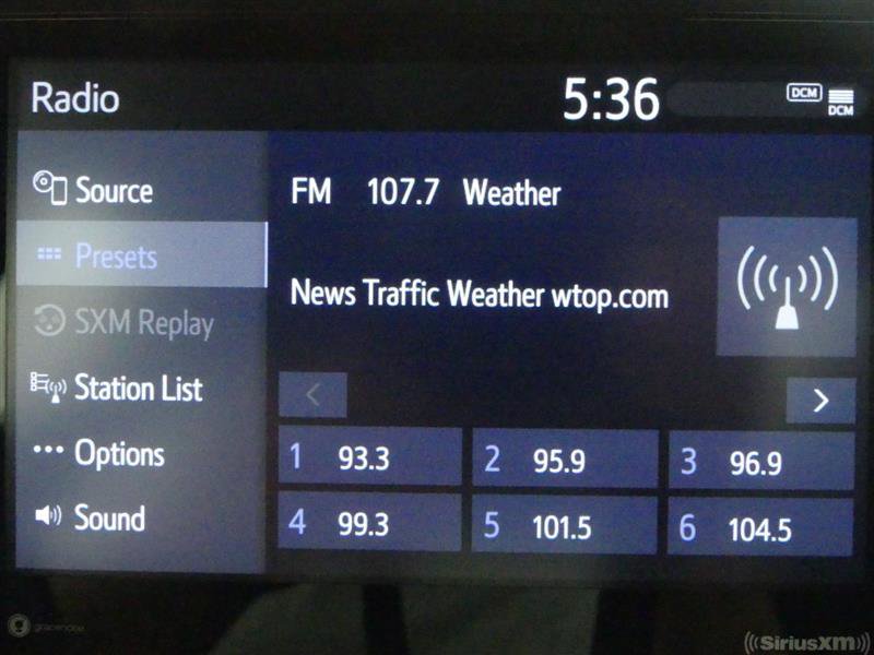 Used 2020 Toyota C-HR XLE image 10