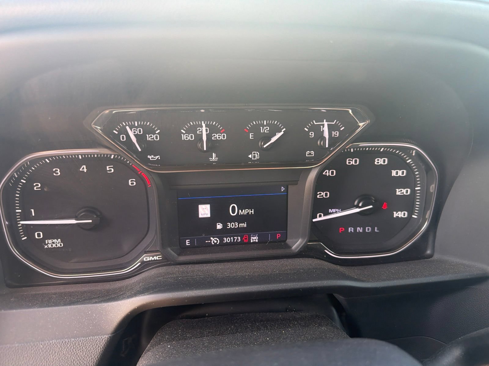 Used 2022 GMC Sierra 1500 AT4 w/ AT4 Premium Package AWD/4WD image 7