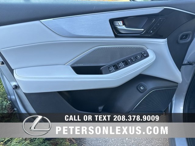 Used 2022 Acura MDX SH-AWD w/ Technology Package image 22