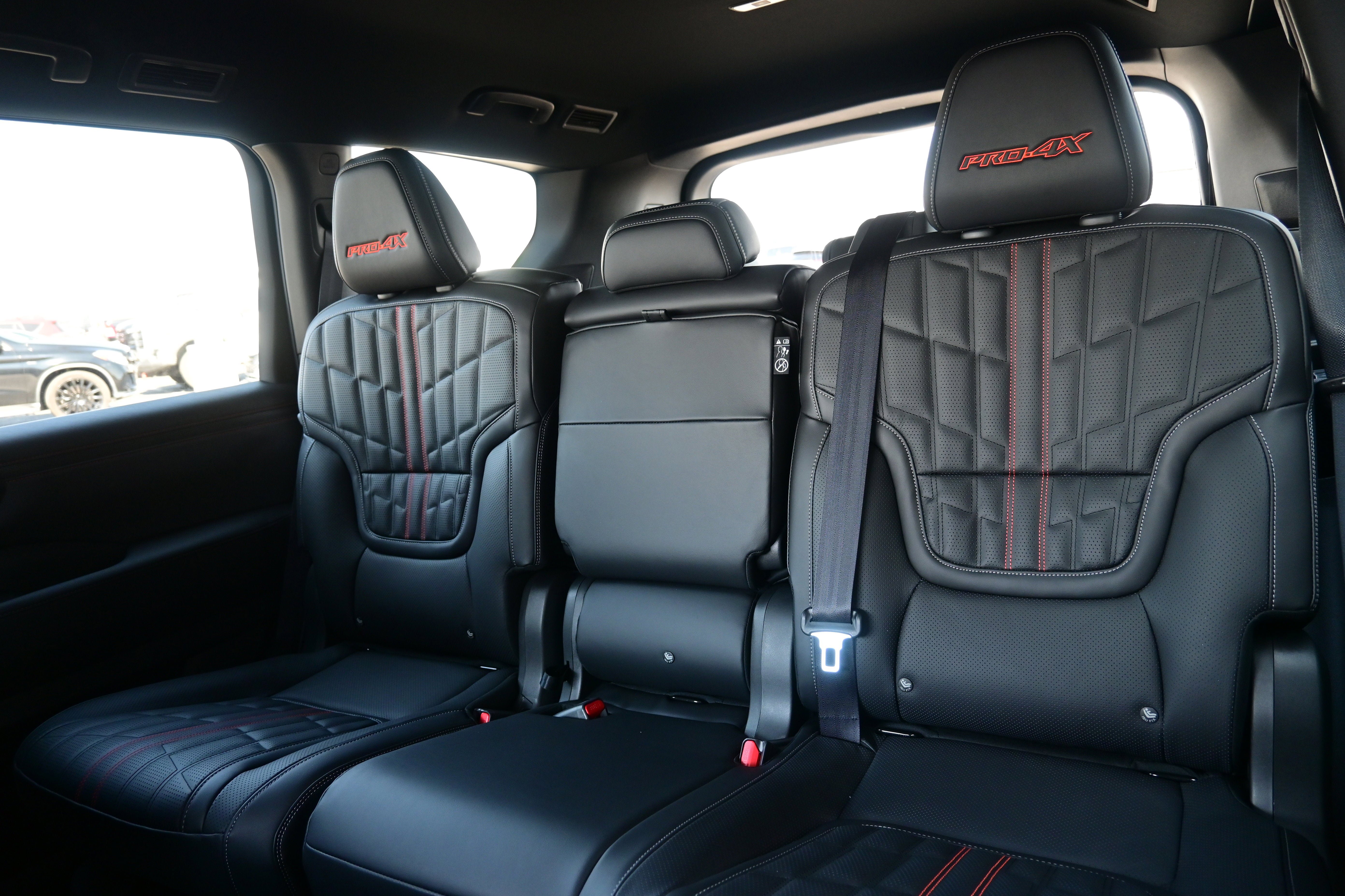 New 2025 Nissan Armada PRO-4X AWD/4WD image 30