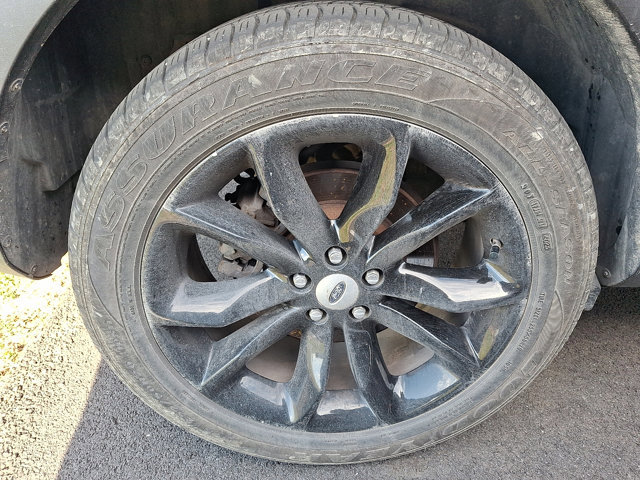 Used 2013 Ford Explorer XLT image 8