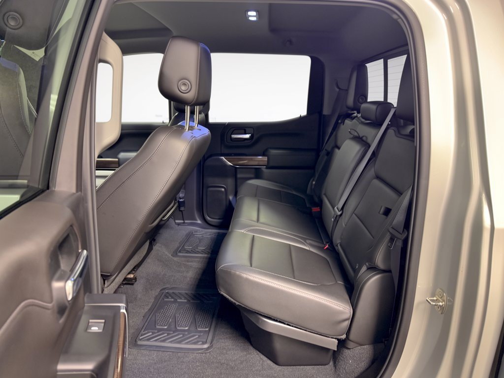 Used 2019 Chevrolet Silverado 1500 RST AWD/4WD image 25
