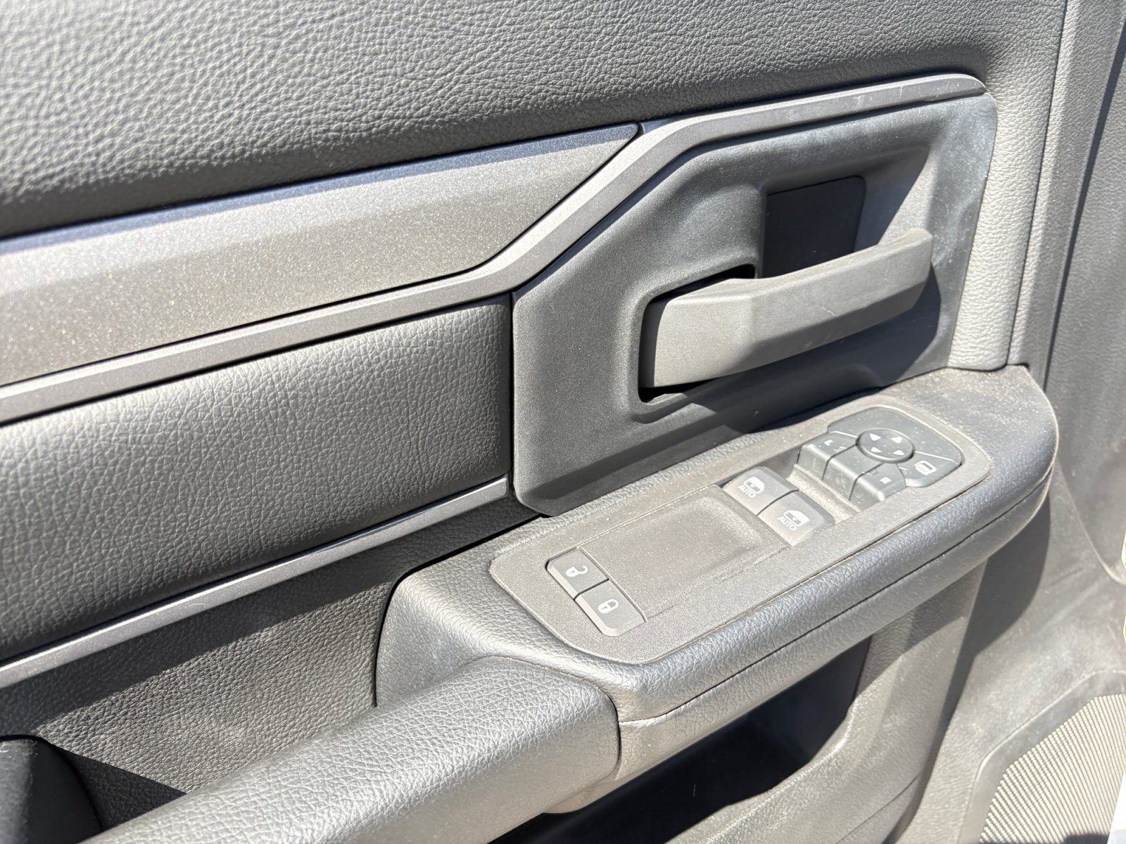 New 2026 RAM 3500 Tradesman AWD/4WD image 10