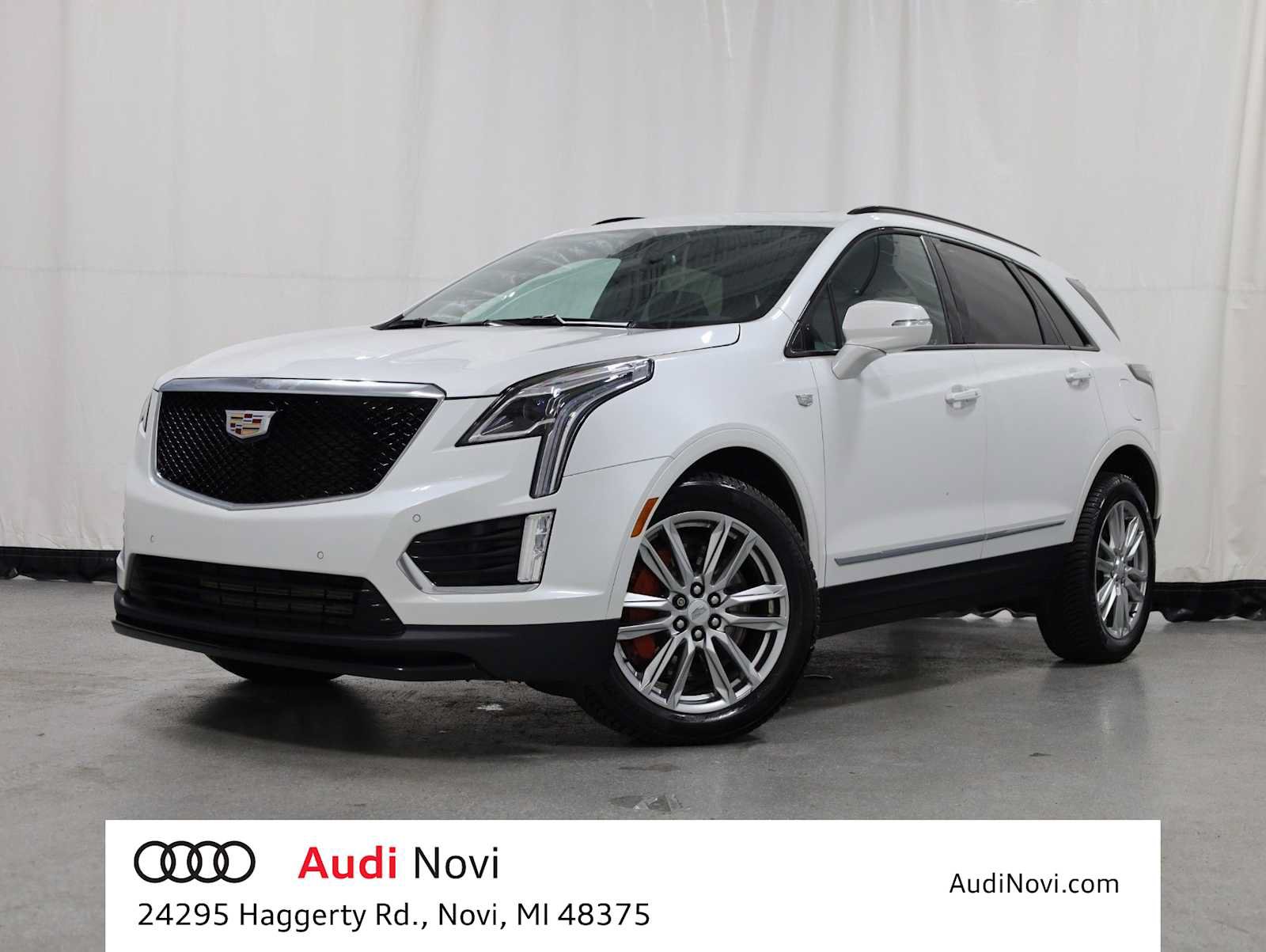 Used 2023 Cadillac XT5 Sportv w/ LPO, Floor Liner Package