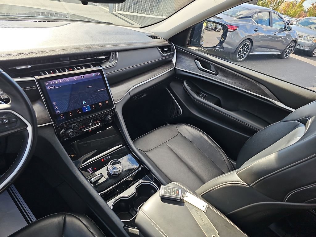 Used 2021 Jeep Grand Cherokee L Limited image 14