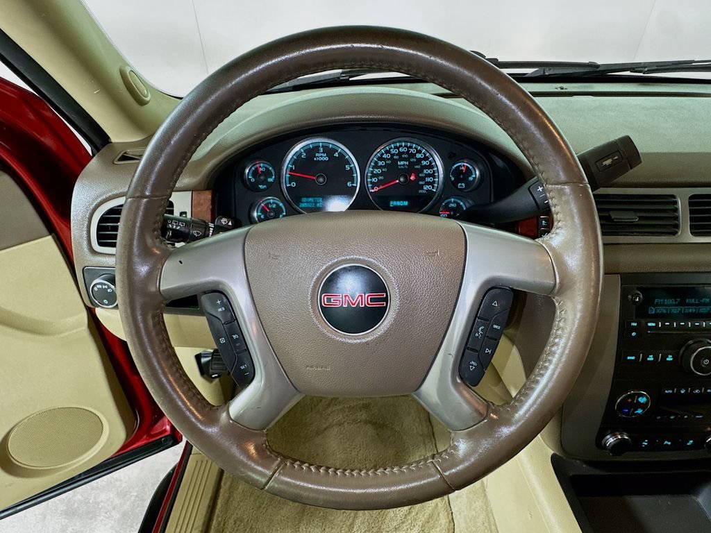 Used 2014 GMC Yukon XL SLT RWD image 9