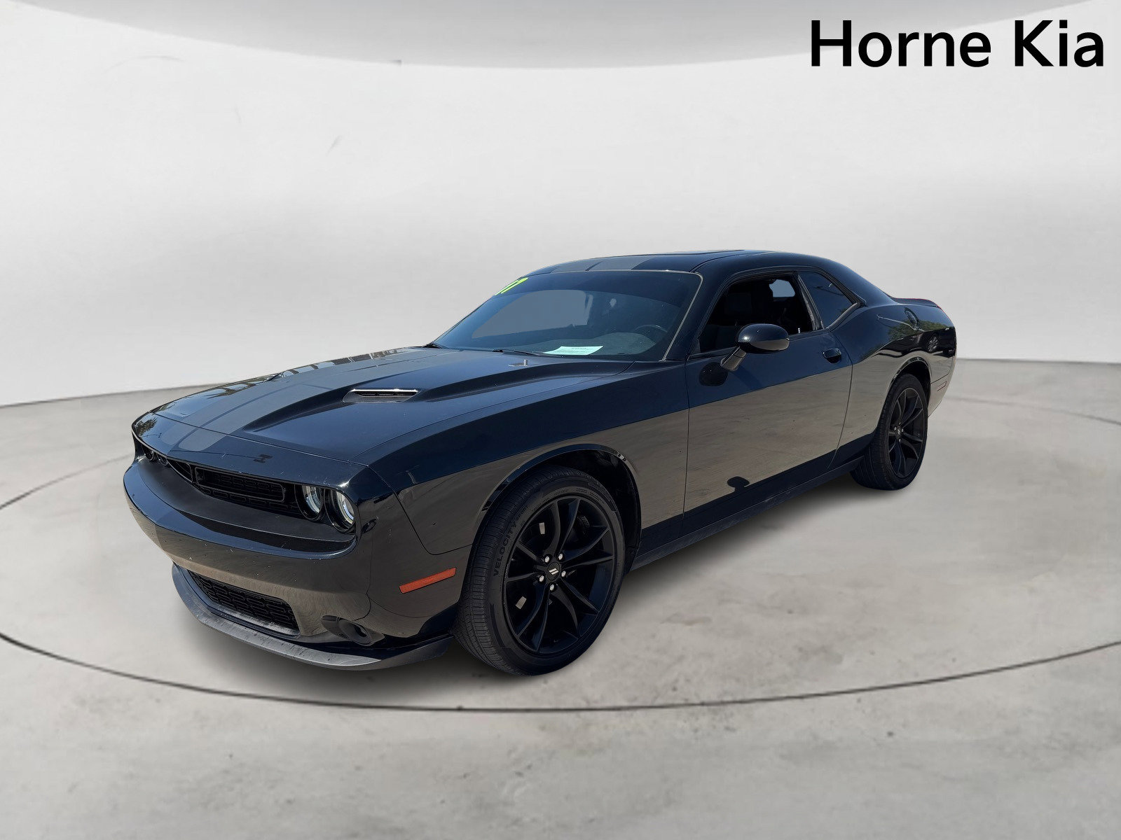 Used 2017 Dodge Challenger SXT w/ Blacktop Package image 7