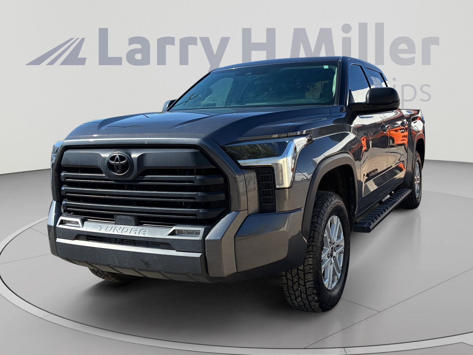 Used 2022 Toyota Tundra SR5 w/ SR5 Premium Package