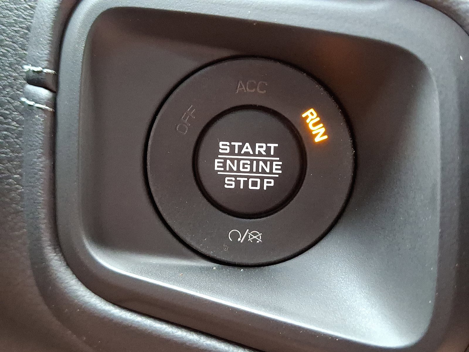 New 2025 Jeep Wrangler Sahara image 13