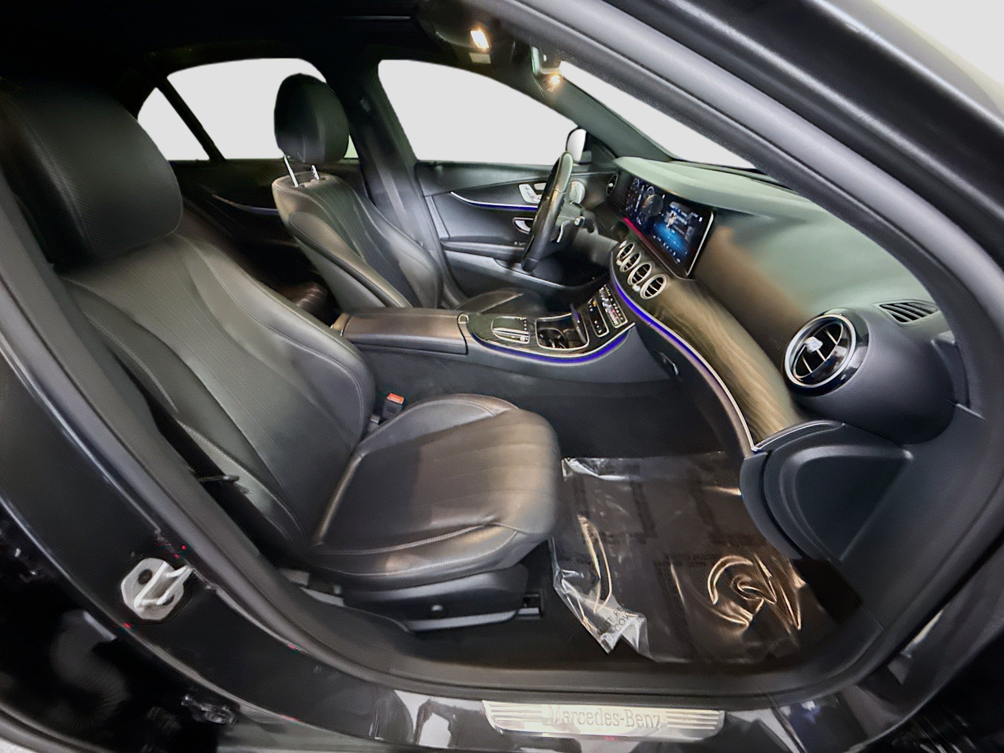 Used 2022 Mercedes-Benz E 350 Sedan w/ AMG Line Exterior image 29