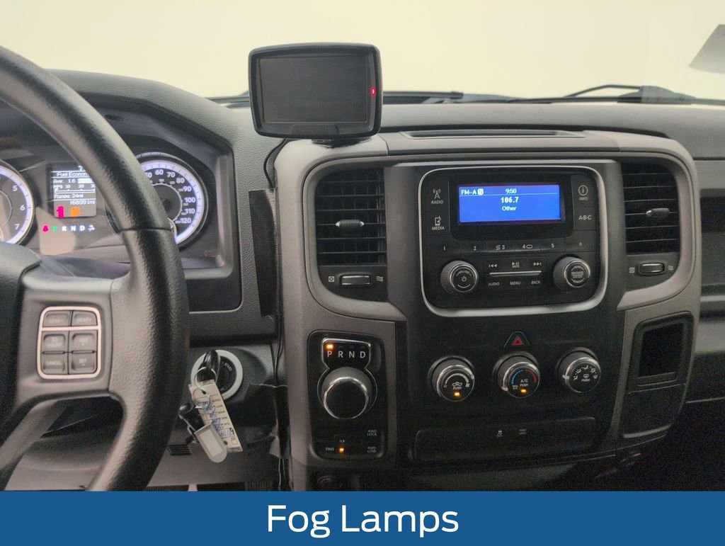 Used 2017 RAM 1500 Express AWD/4WD image 16
