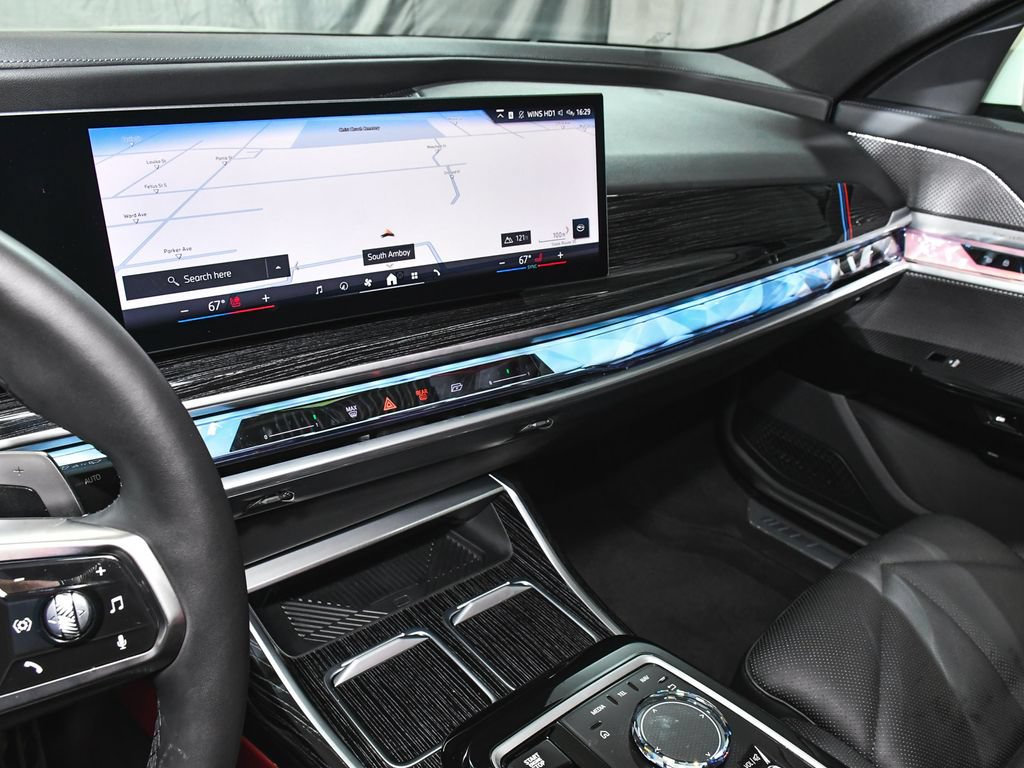 Used 2026 BMW 740i xDrive AWD/4WD image 51
