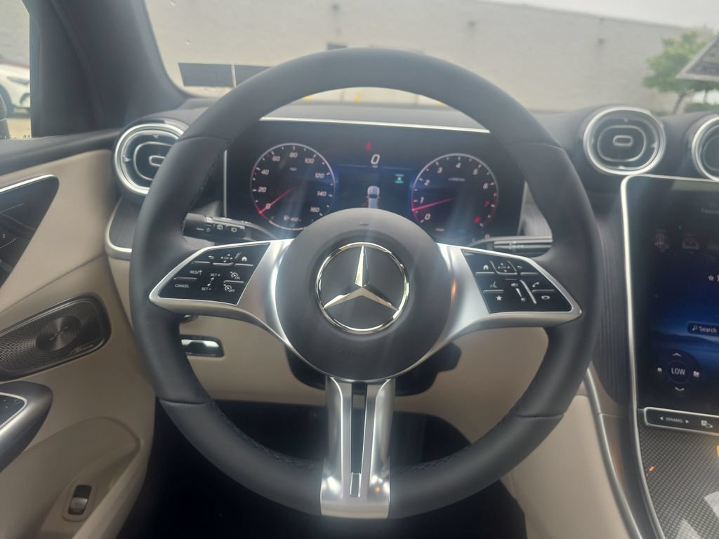 New 2026 Mercedes-Benz GLC 300 4MATIC image 12