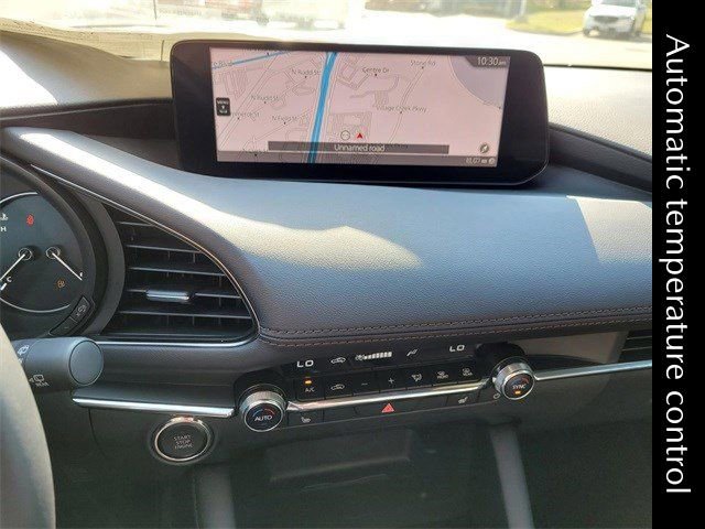 New 2025 MAZDA MAZDA3 Hatchback w/Premium Plus Pkg image 7