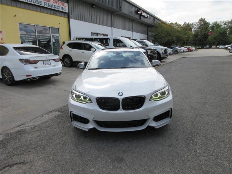 Used 2016 BMW M235i Coupe w/ Technology Package image 9