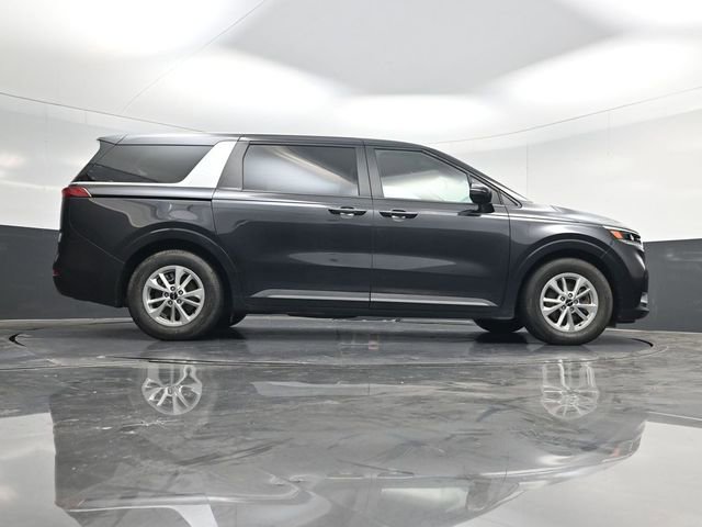 Used 2024 Kia Carnival LX image 46