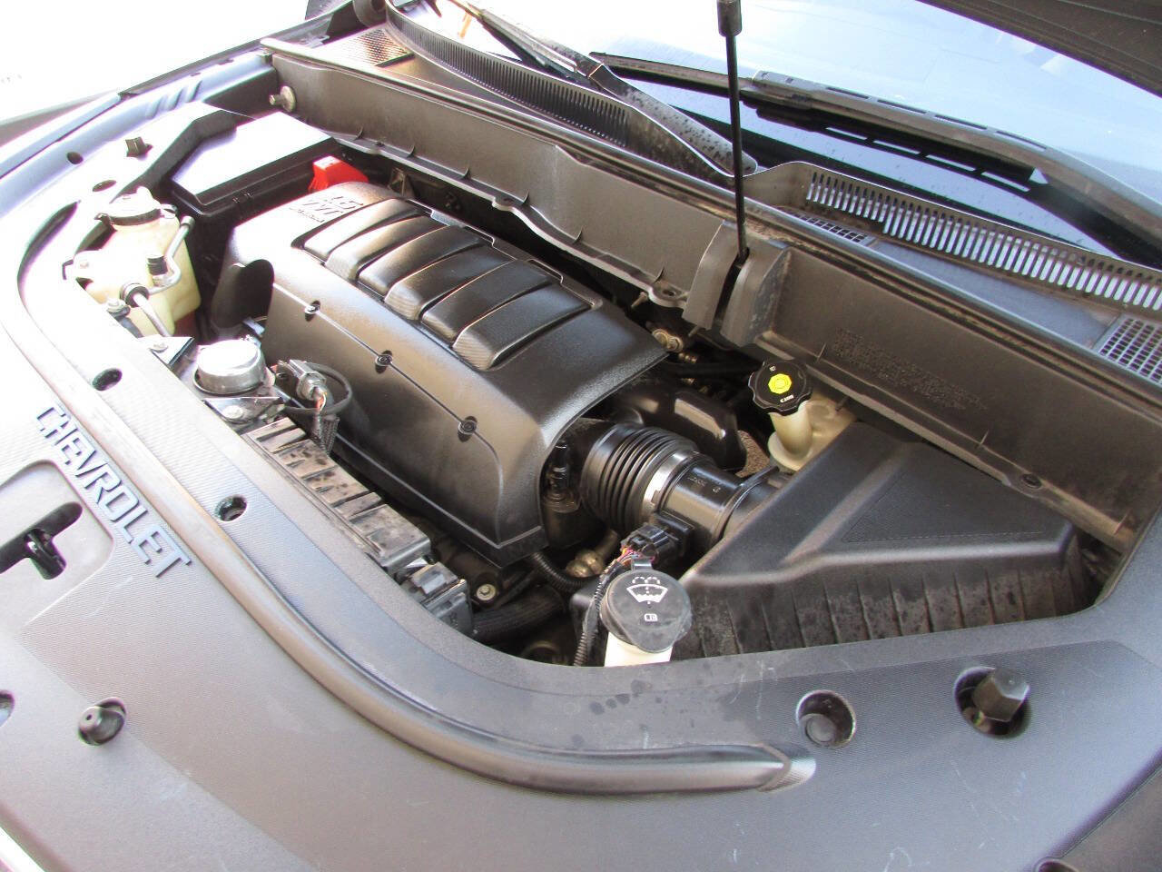 Used 2009 Chevrolet Traverse LT image 28