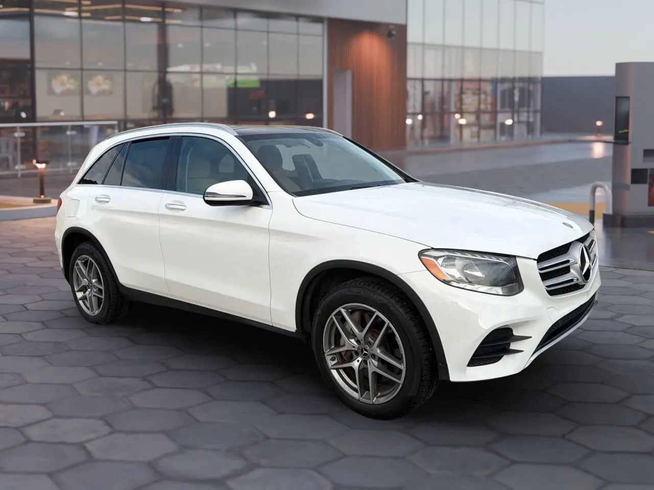 Used 2017 Mercedes-Benz GLC 300 w/ Premium 2 Package image 16