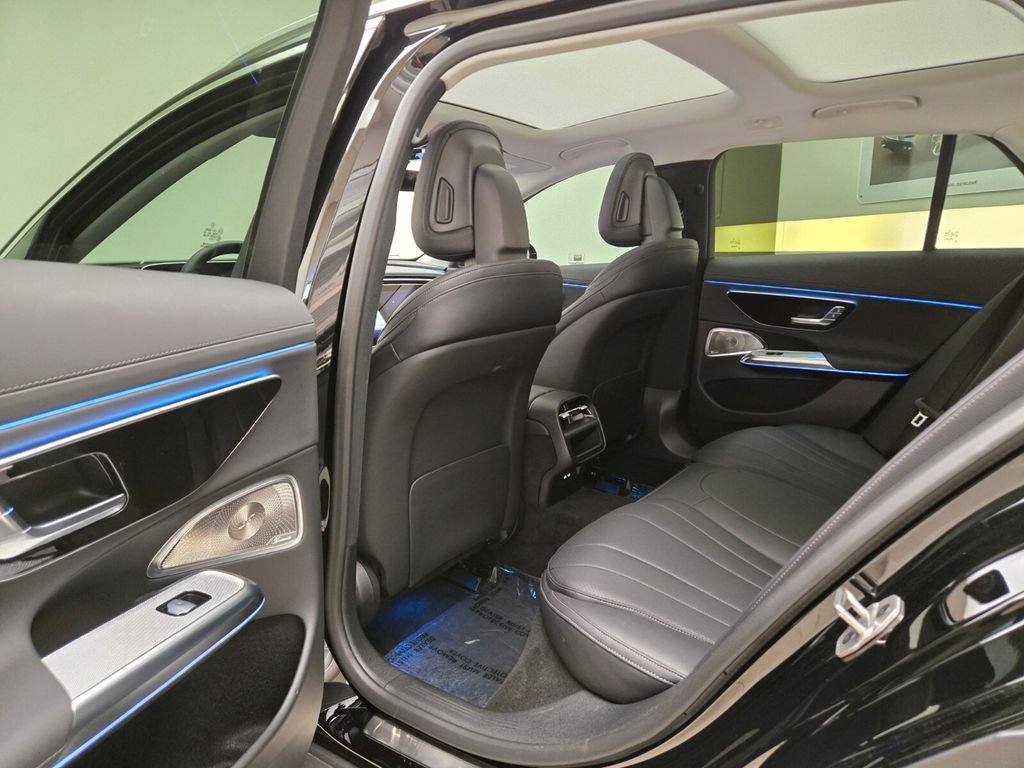Used 2026 Mercedes-Benz E 450 4MATIC All-Terrain Wagon image 19