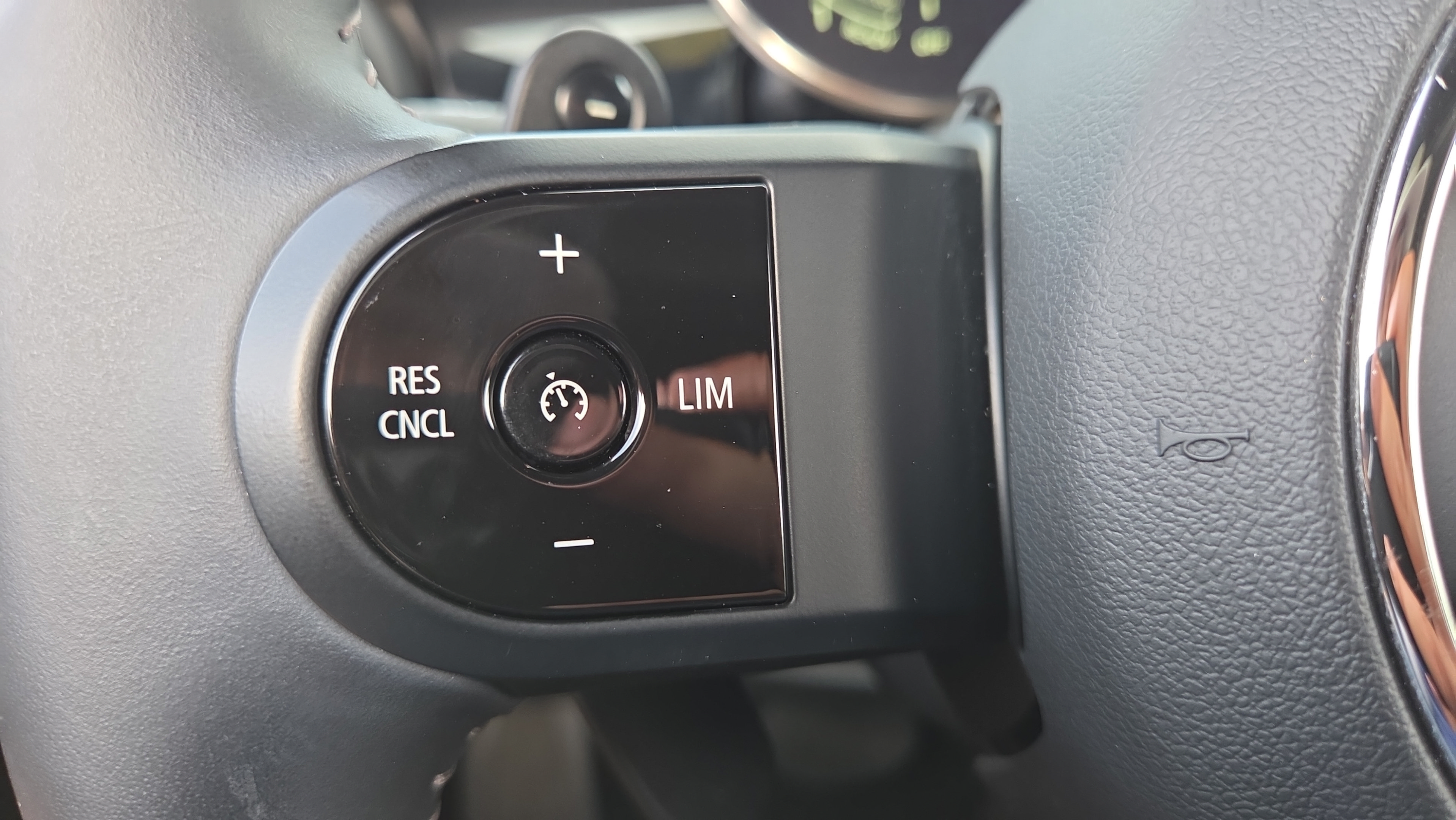 Used 2023 MINI Cooper S FWD image 20