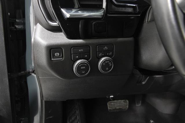 Used 2025 Chevrolet Silverado 1500 LT image 6