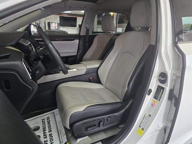 Used 2017 Lexus RX 350 AWD w/ Premium Package image 10