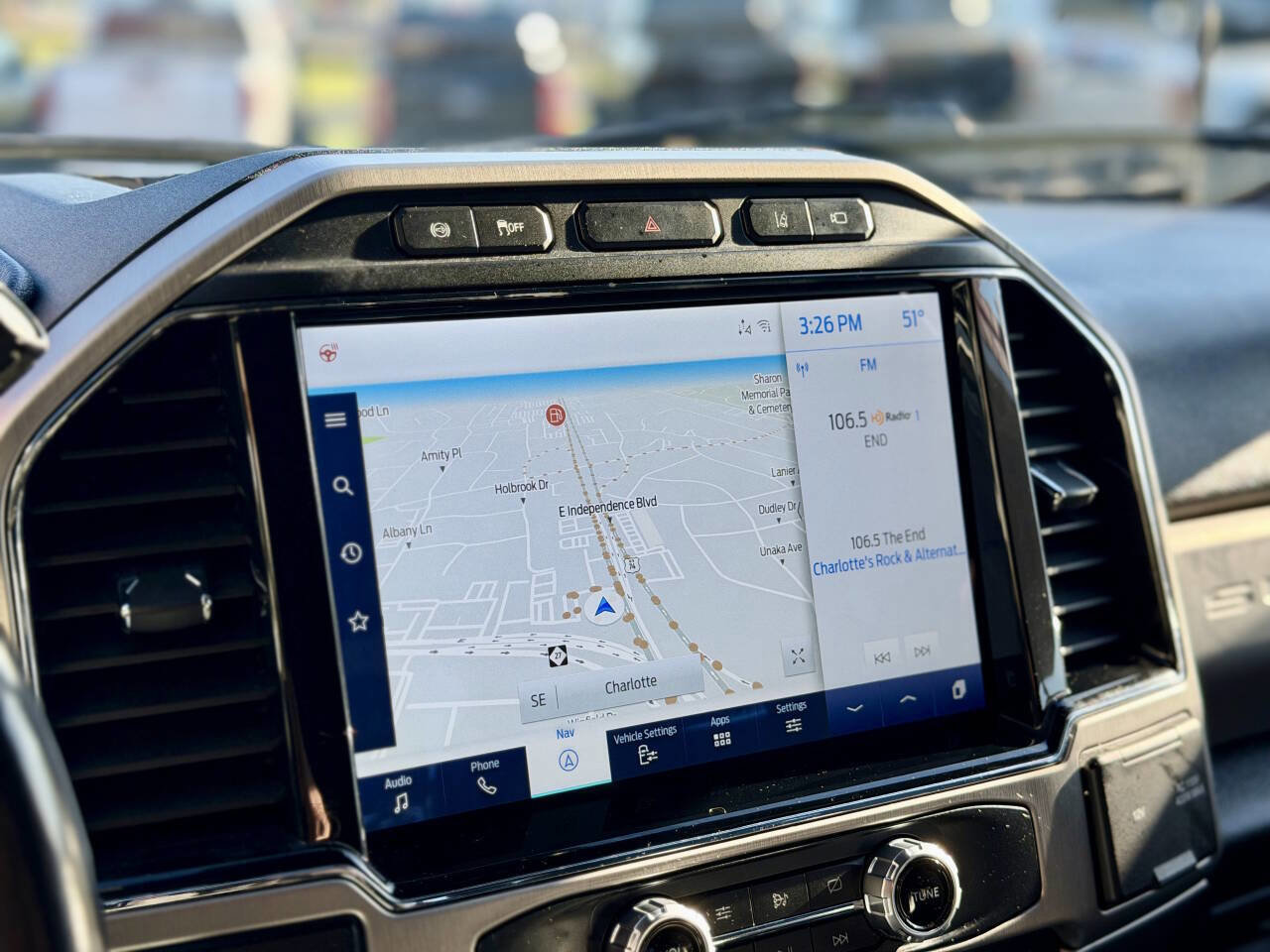 Used 2022 Ford F350 Platinum image 28