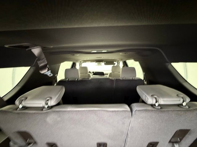 New 2026 Chevrolet Suburban LS w/ LPO, Dark Essentials Package image 32