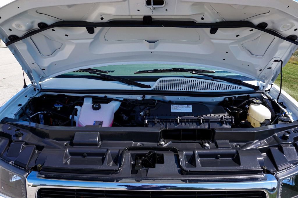 Used 2023 GMC Savana 2500 Extended image 21