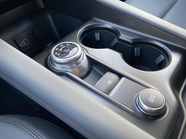 New 2026 Ford Explorer Active w/ Active Comfort Package image 20