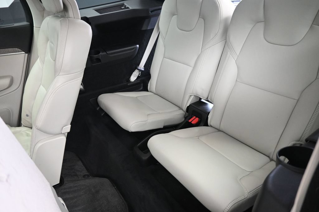 Used 2021 Volvo XC90 T6 Inscription AWD/4WD image 19