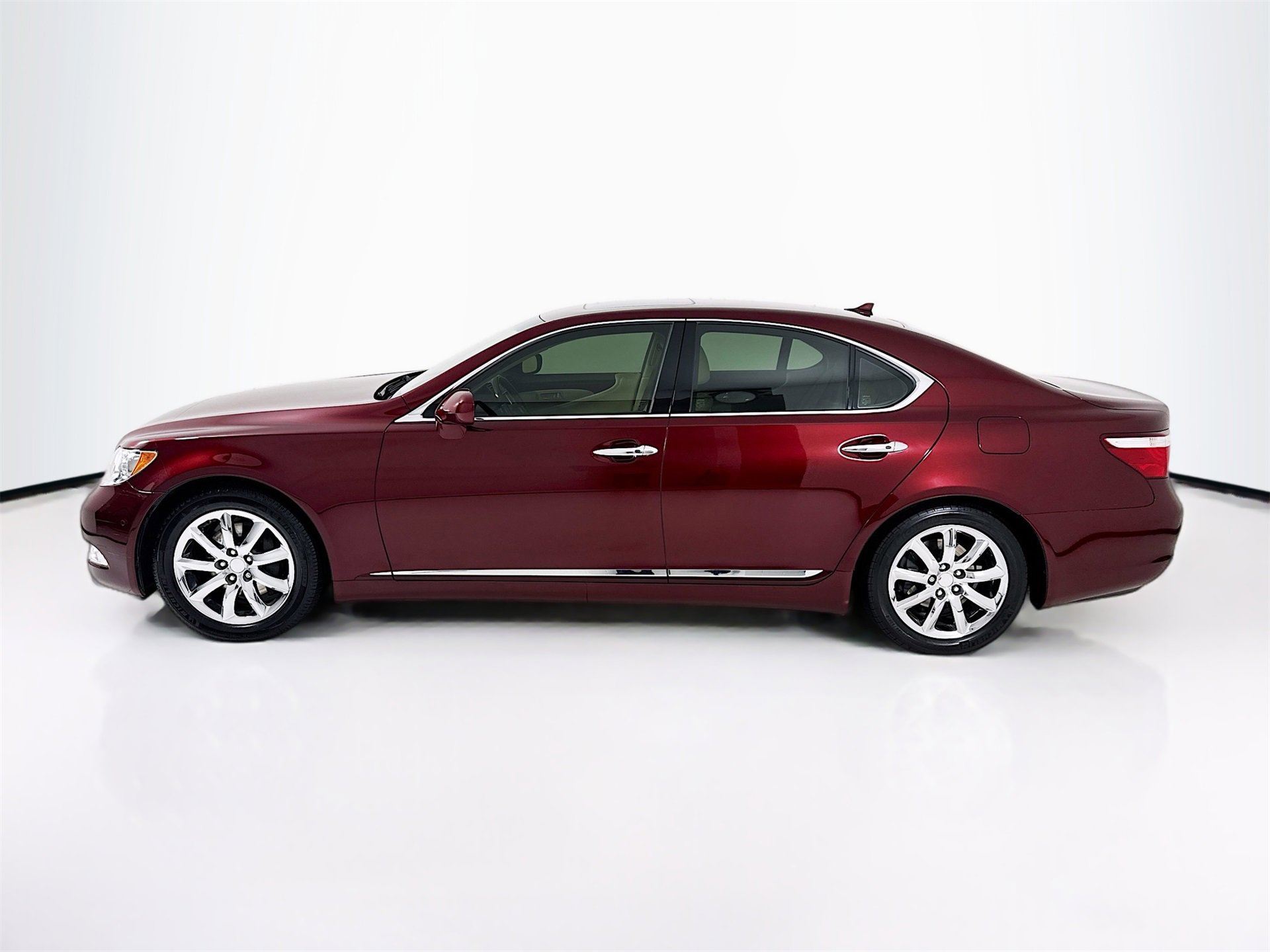 Used 2007 Lexus LS 460 image 5