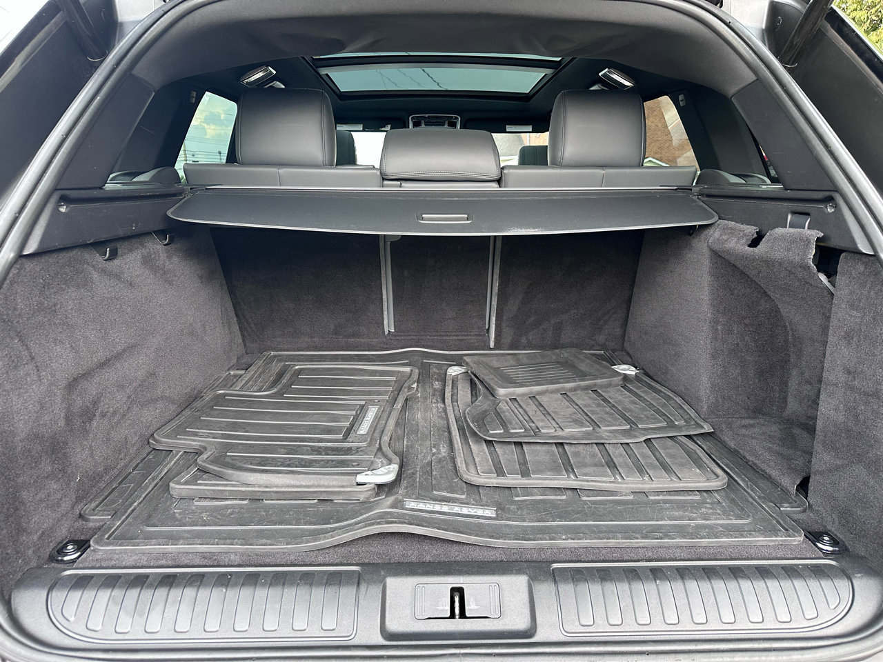 Used 2015 Land Rover Range Rover Sport HSE image 27