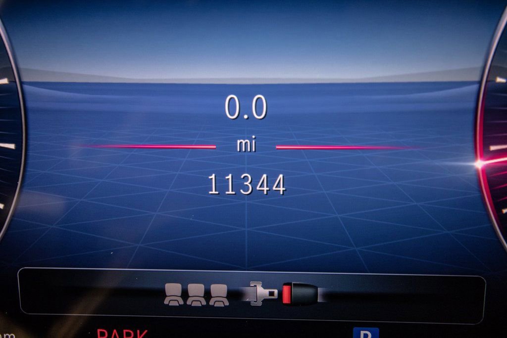 Used 2024 Mercedes-Benz C 300 4MATIC Sedan image 22