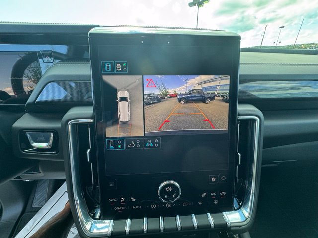 Certified 2026 GMC Yukon XL Elevation AWD/4WD image 36