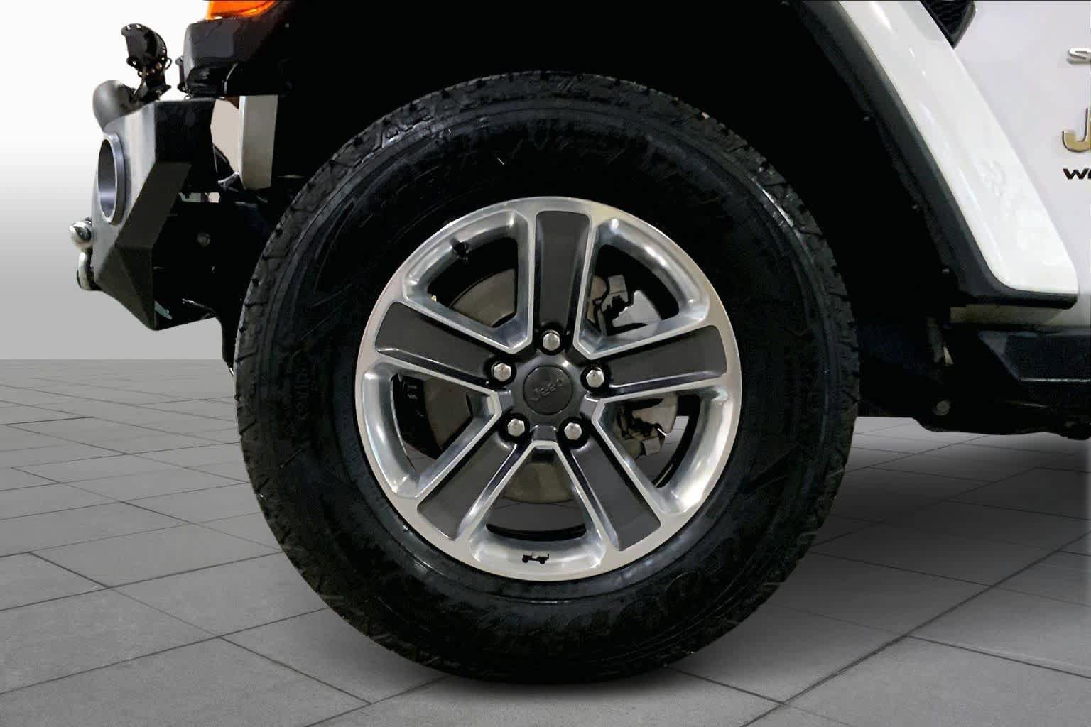 Used 2021 Jeep Wrangler Unlimited Sahara image 11