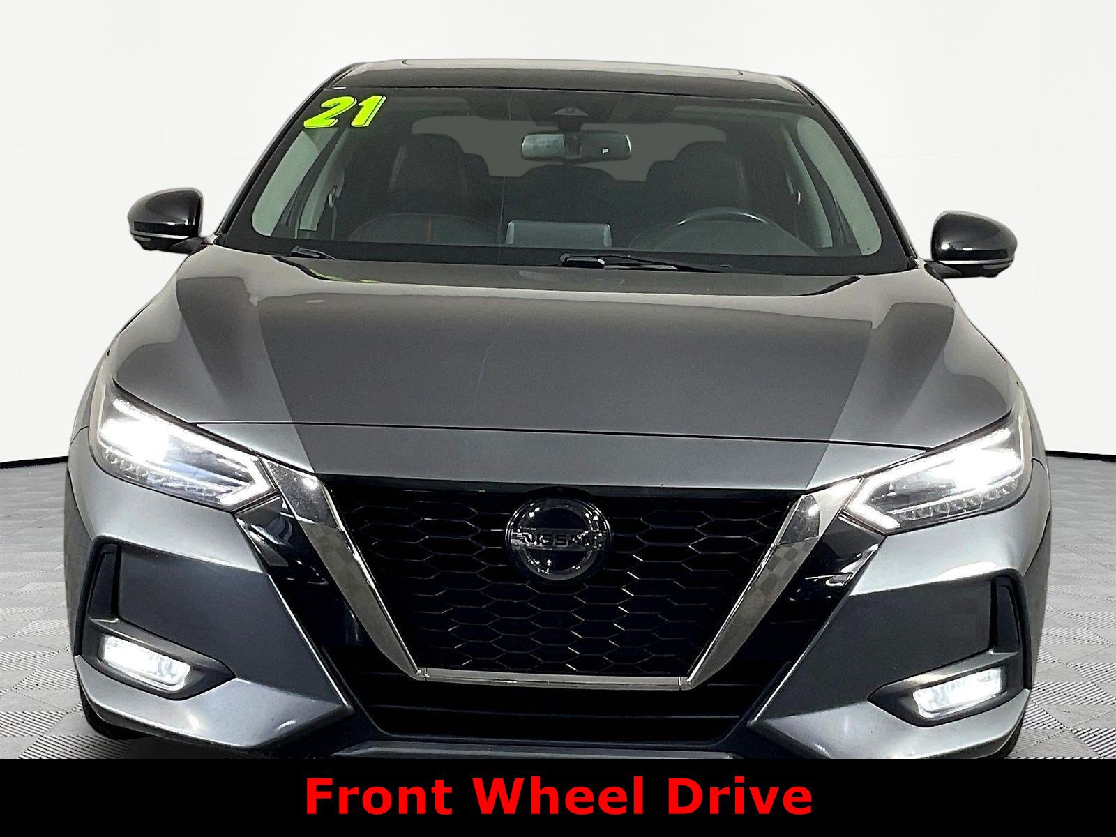 Used 2021 Nissan Sentra SR w/ SR Premium Package FWD image 2