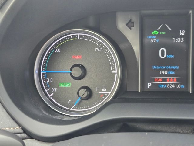 Used 2022 Toyota Venza LE image 19