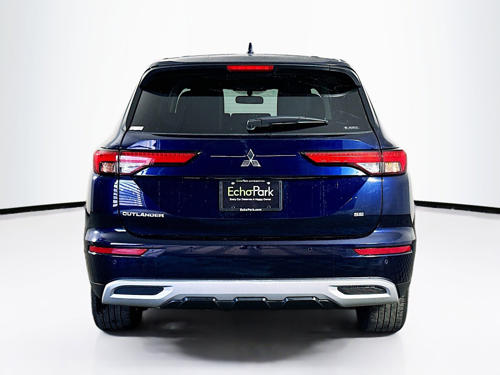 Used 2024 Mitsubishi Outlander SE image 7