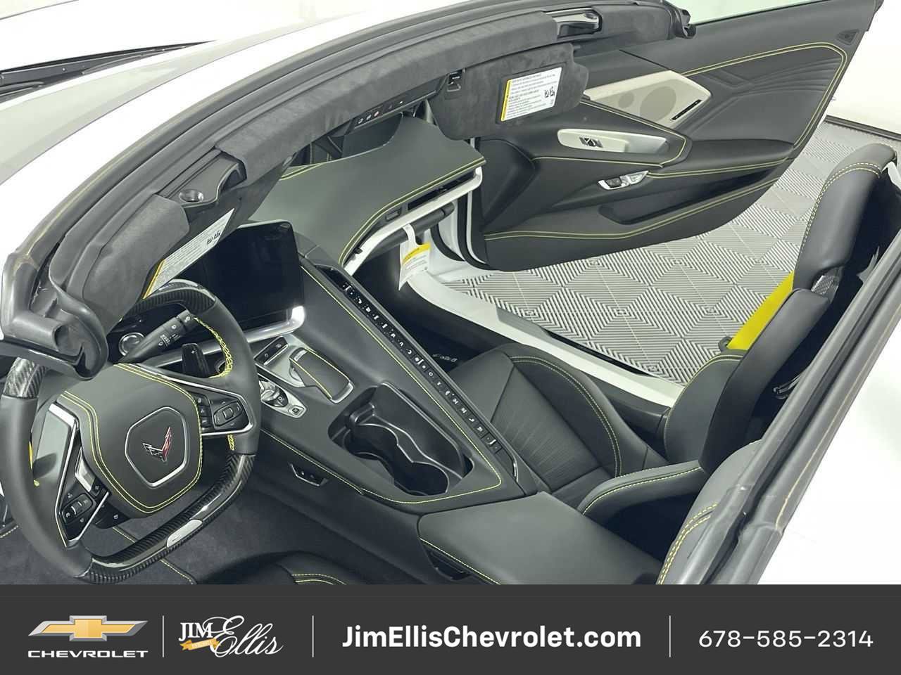 New 2025 Chevrolet Corvette E-Ray w/ ZER Performance Package AWD/4WD image 39
